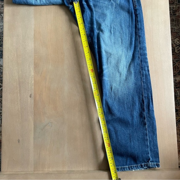 Rock & Republic Relaxed Fit Blue Jeans - Picture 10 of 10